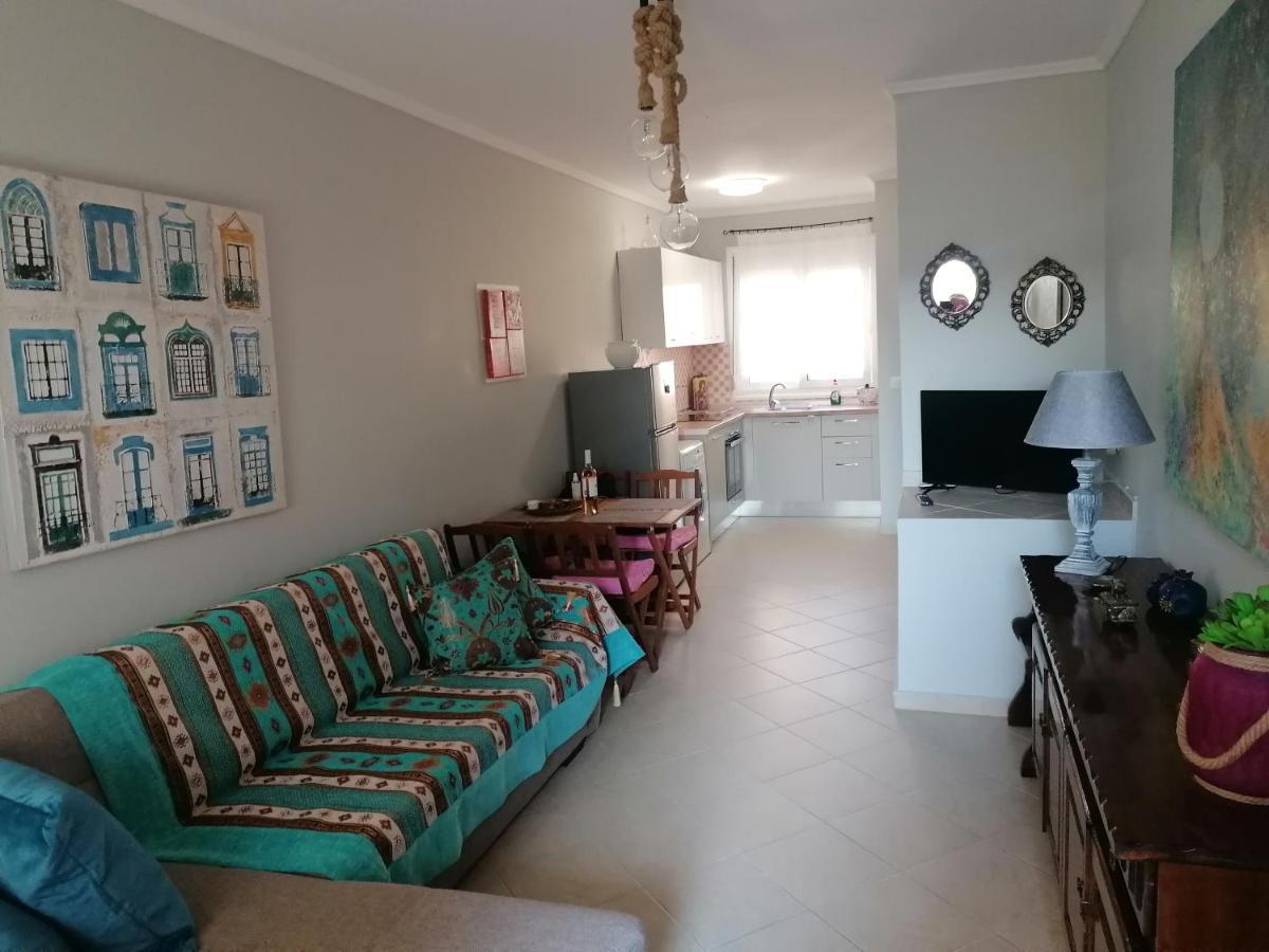 Greca Mare-Traditional Greek Boutique Apt. Psakoudia Bagian luar foto